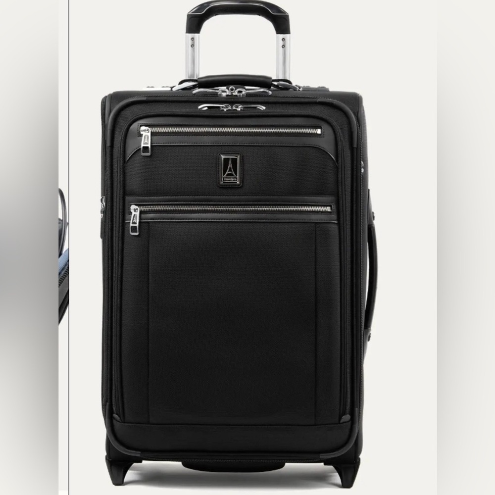 New in box - Travel pro elite platinum carry on rollaboard-warranty not included